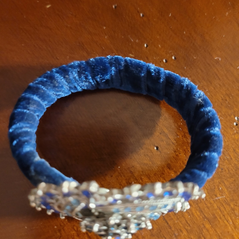 Blue Rhinstone Cuff Bracelet - Picture 4 of 7